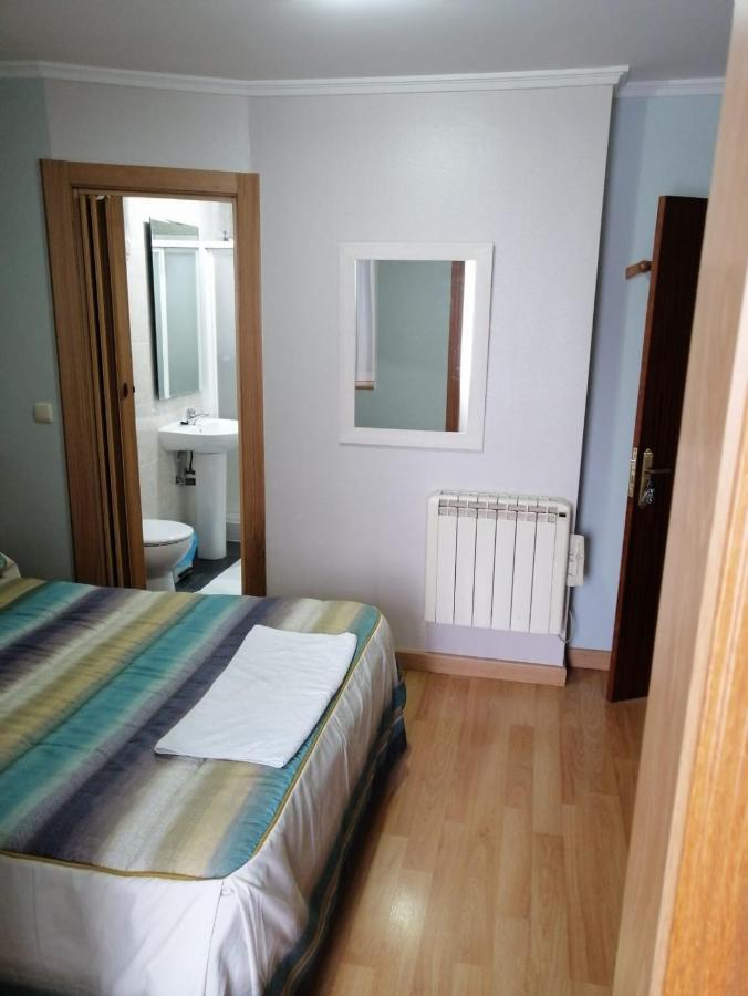 Hostal Castilla Міранда-де-Ебро Екстер'єр фото