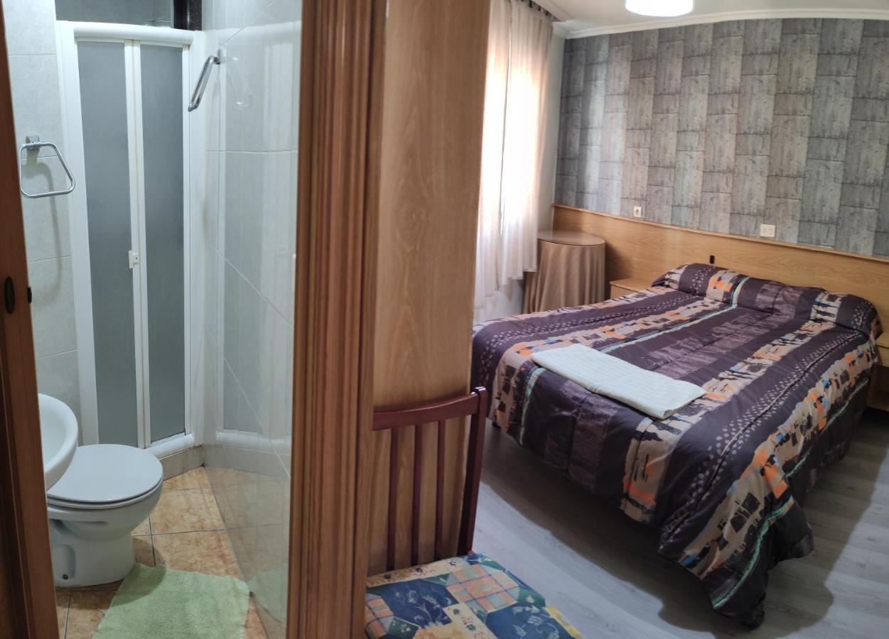 Hostal Castilla Міранда-де-Ебро Екстер'єр фото