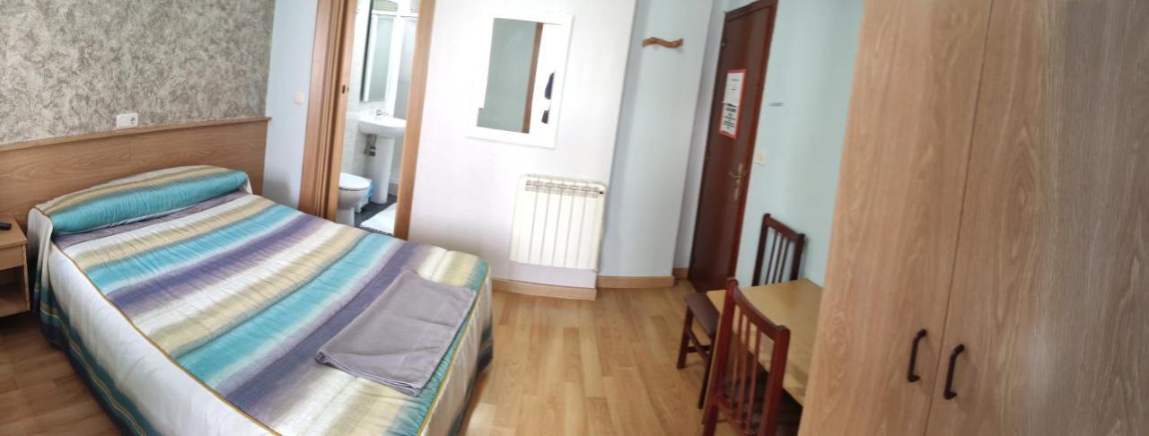 Hostal Castilla Міранда-де-Ебро Екстер'єр фото